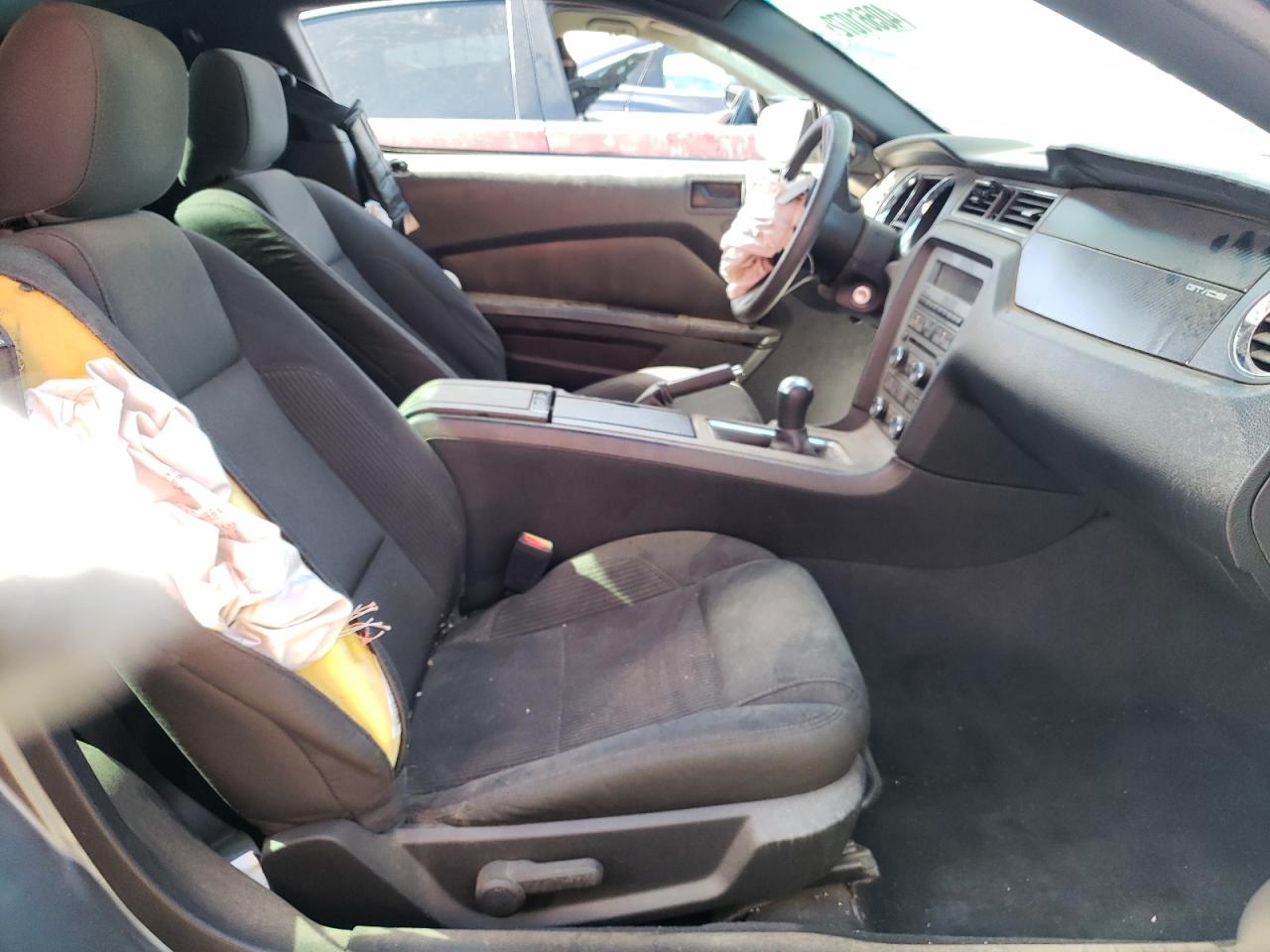 Photo 5 from auction – 2011 FORD MUSTANG with VIN 1ZVBP8AM2B5144396