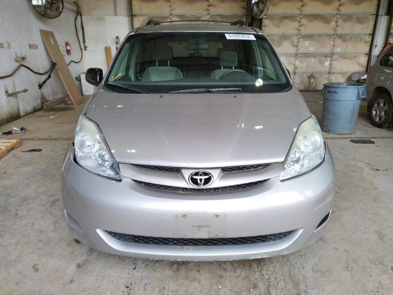 Photo 9 from auction – 2008 TOYOTA SIENNA CE with VIN 5TDZK23CX8S199005