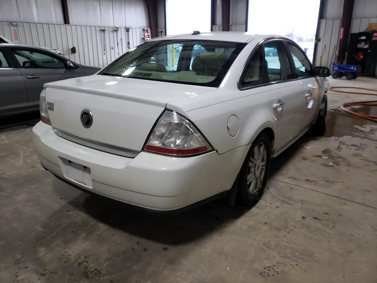Photo 4 from auction – 2008 MERCURY SABLE with VIN 1MEHM42W88G620628