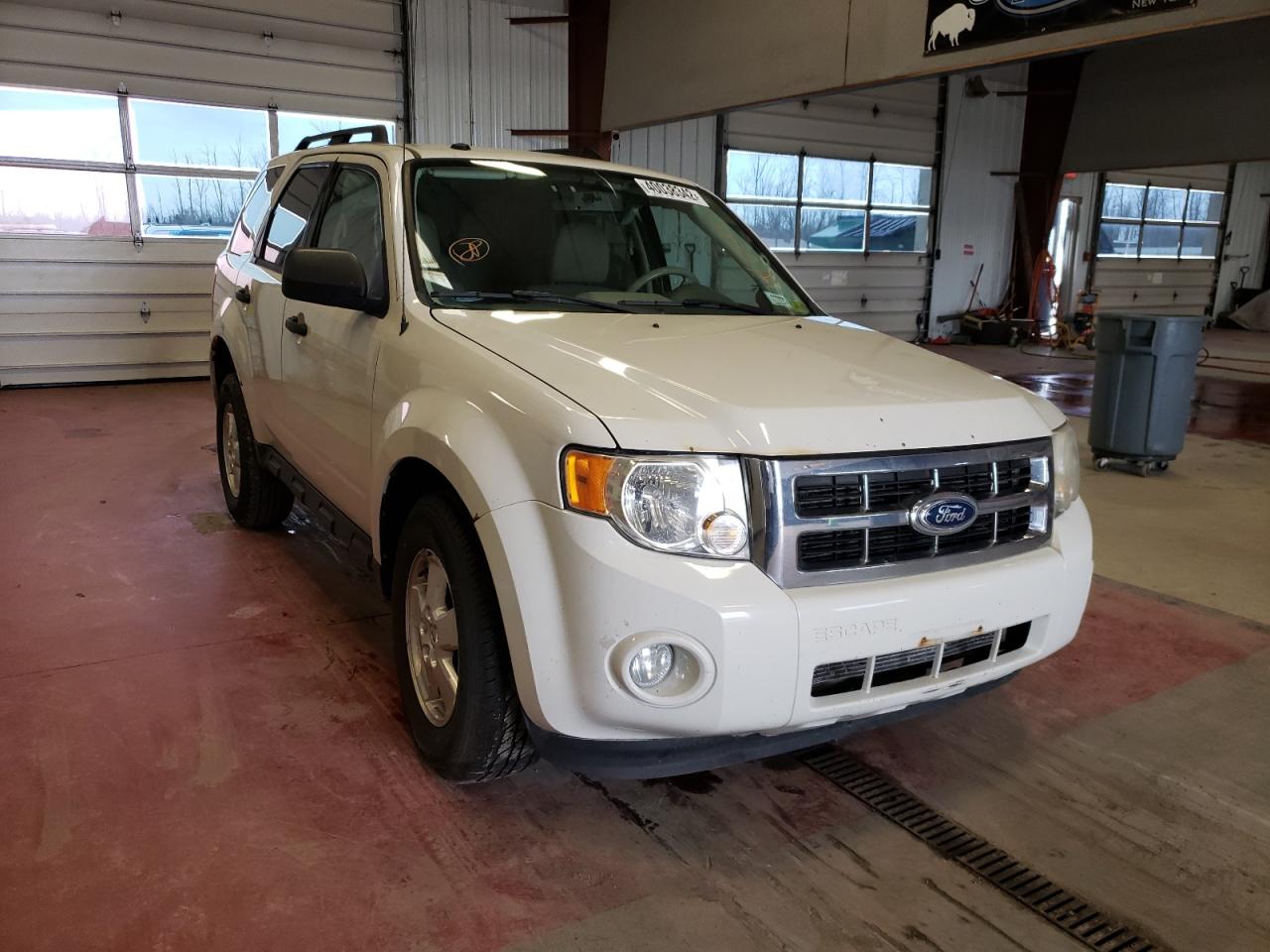 FORD ESCAPE XLT 2011 con VIN 1FMCU0D70BKA62977 - Foto de la subasta