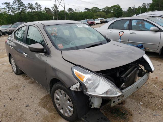 NISSAN VERSA S 2015 with VIN 3N1CN7AP1FL940406 - Photo from auction