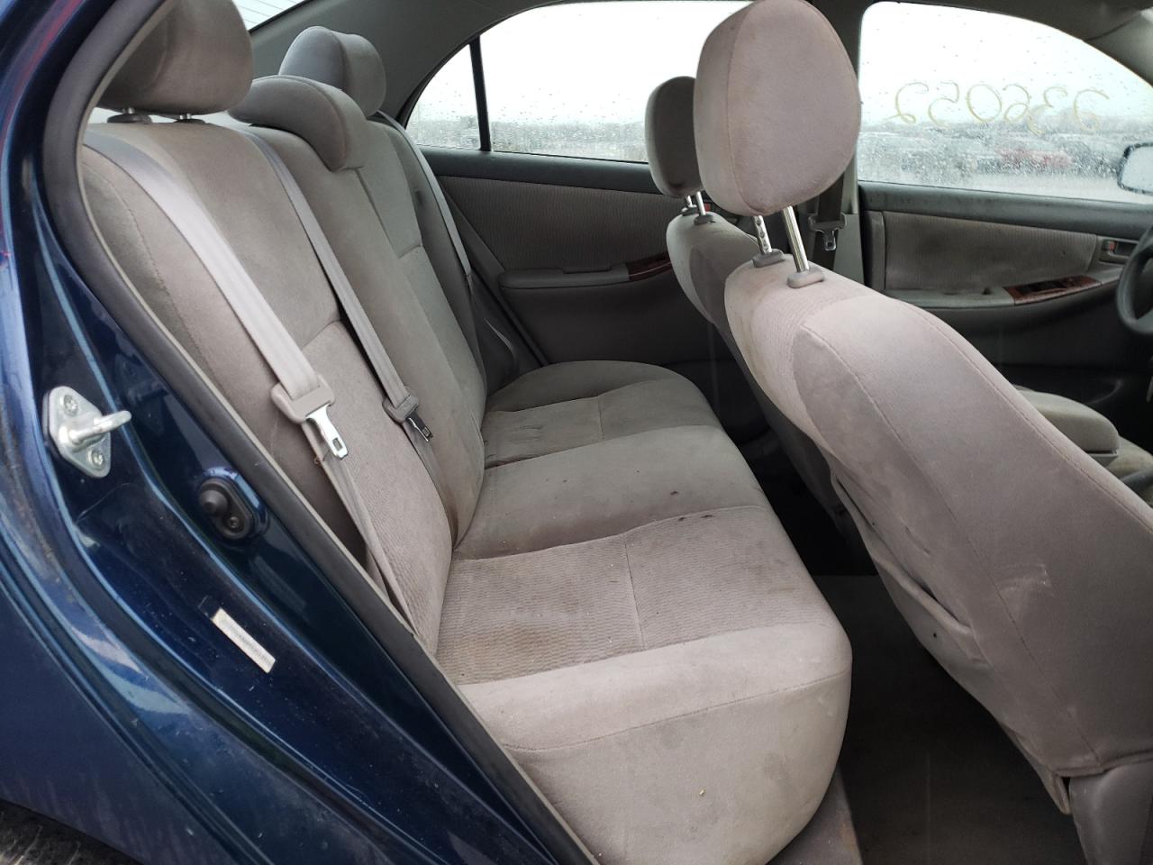 Photo 6 from auction – 2005 TOYOTA COROLLA CE with VIN JTDBR32E652062328