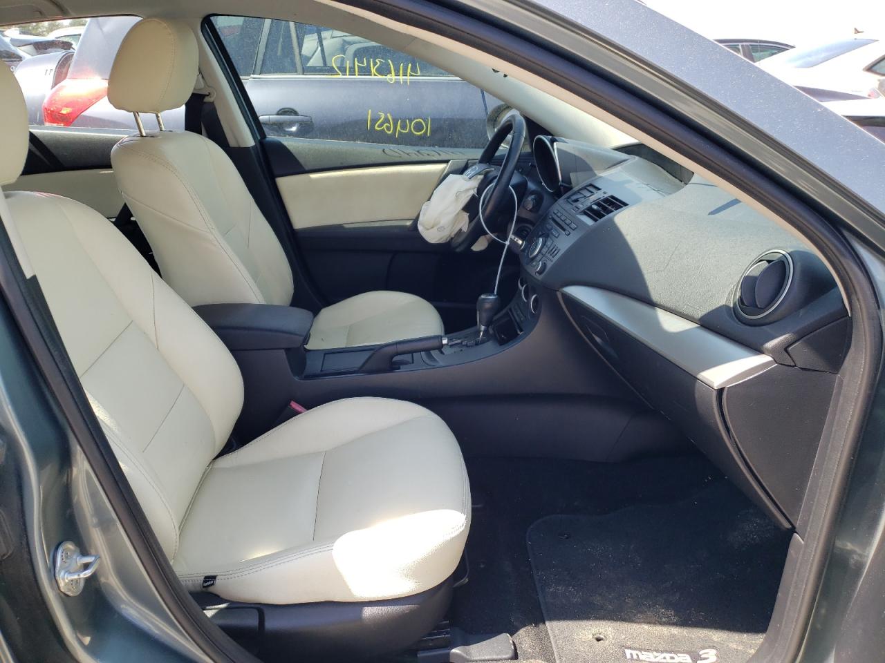 Photo 5 from auction – 2012 MAZDA 3 I with VIN JM1BL1L70C1614849