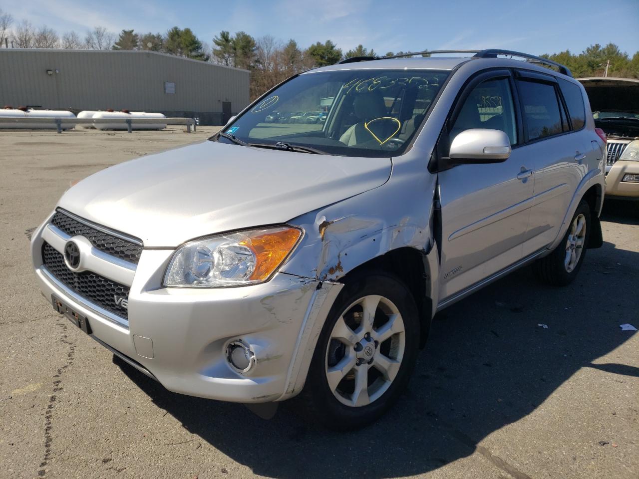 Photo 2 from auction – 2010 TOYOTA RAV4 LIMIT with VIN JTMDK4DVXA5084194