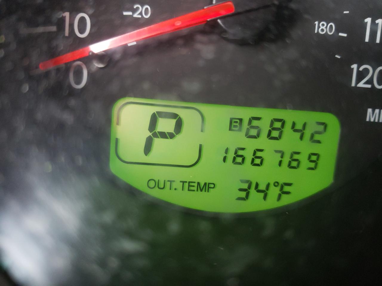 Photo 8 from auction – 2006 SUBARU FORESTER 2 with VIN JF1SG63626H744562