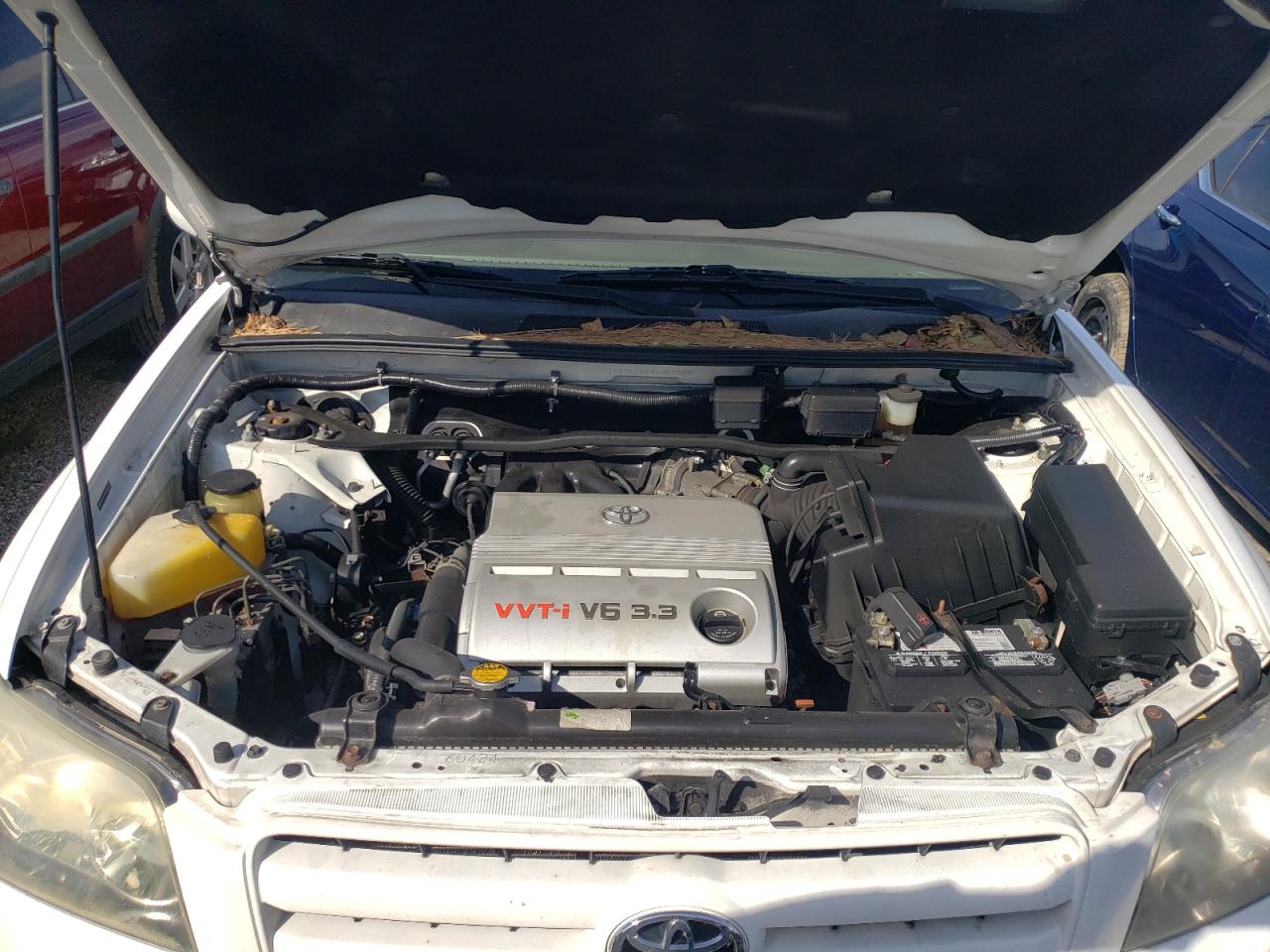 Photo 7 from auction – 2004 TOYOTA HIGHLANDER with VIN JTEEP21AX40007365