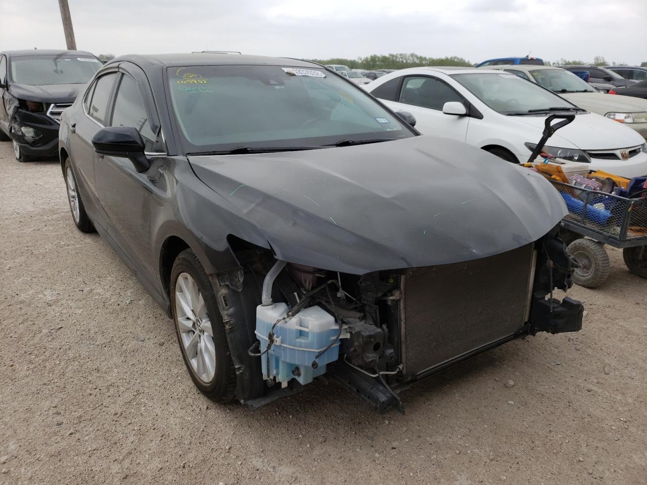 TOYOTA CAMRY 2018 with VIN 4T1B11HK9JU069955 - Photo from auction
