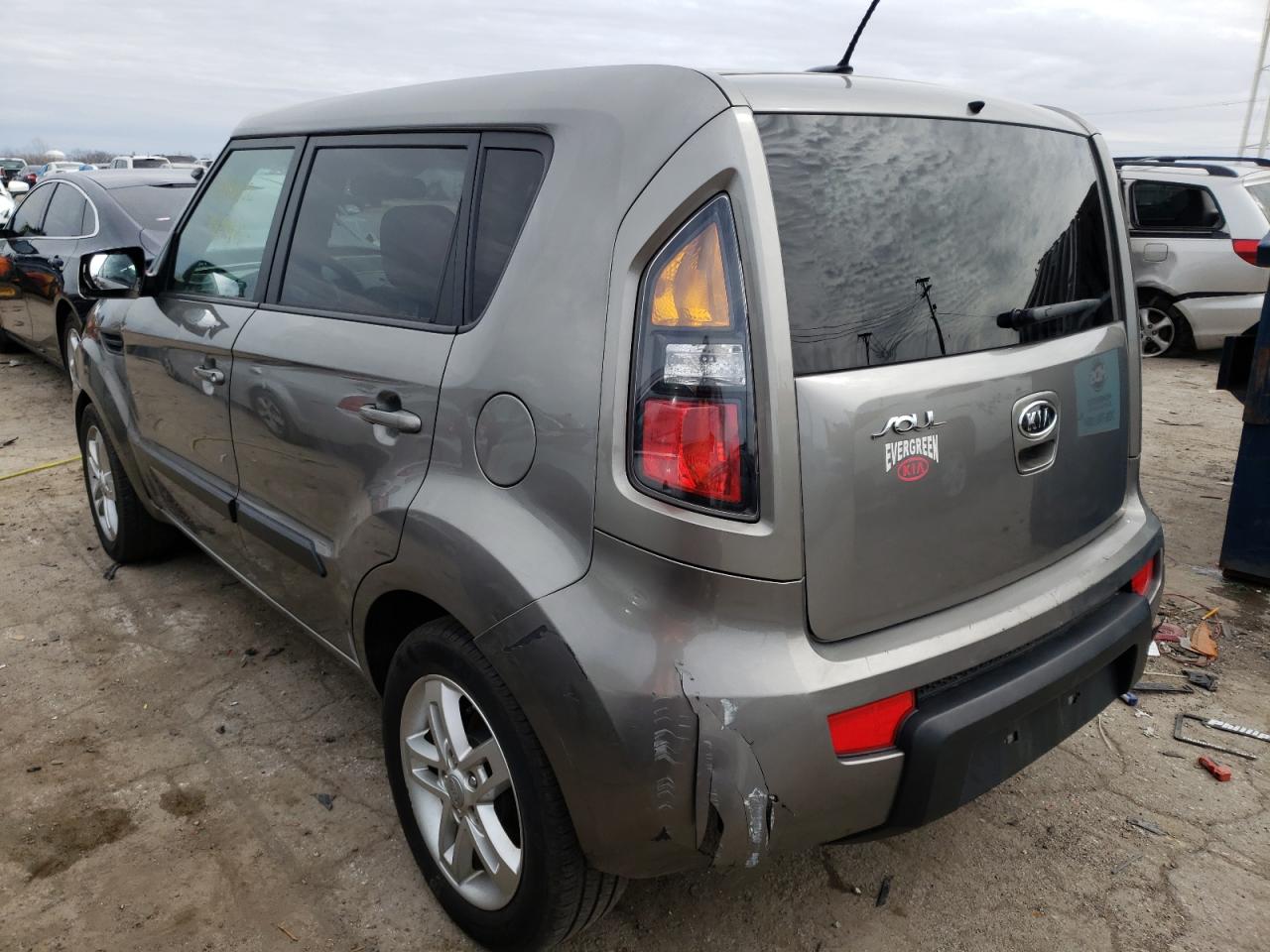 Photo 3 from auction – 2011 KIA SOUL + with VIN KNDJT2A29B7331080