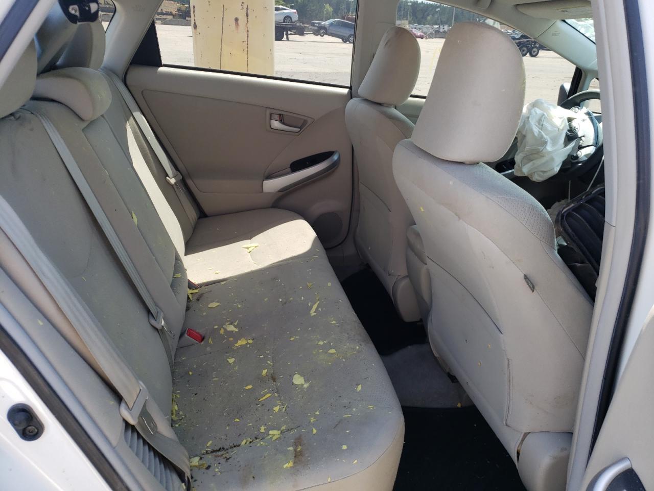 Foto 6 de la subasta – 2011 TOYOTA PRIUS con VIN JTDKN3DU2B5365388