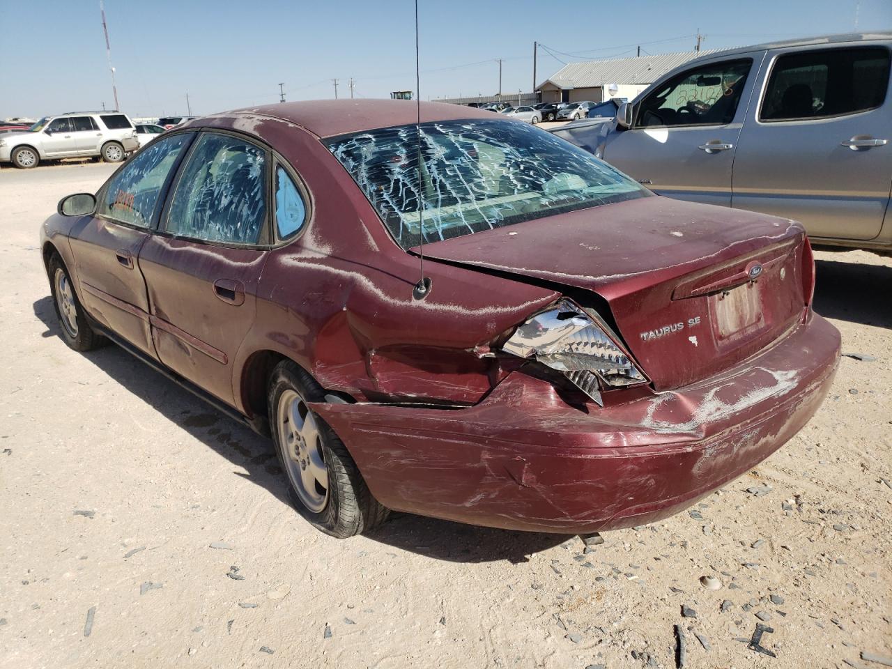 Photo 3 from auction – 2005 FORD TAURUS SE with VIN 1FAFP53UX5A254145