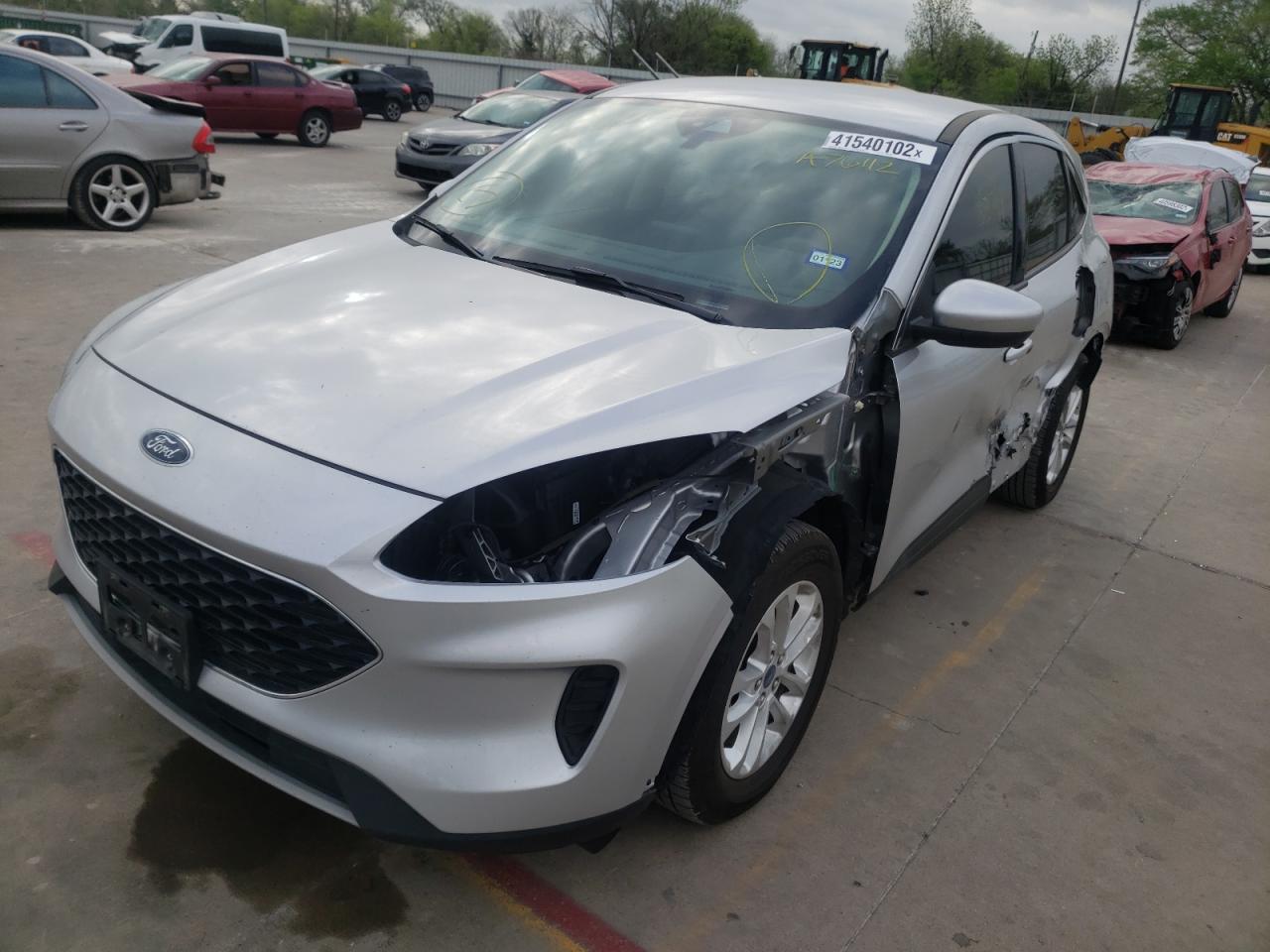 Photo 2 from auction – 2020 FORD ESCAPE SE with VIN 1FMCU0G69LUA76112