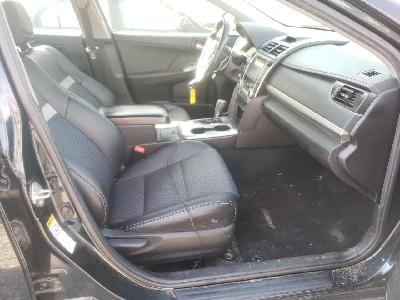 Photo 5 from auction – 2014 TOYOTA CAMRY L with VIN 4T1BF1FK5EU450924