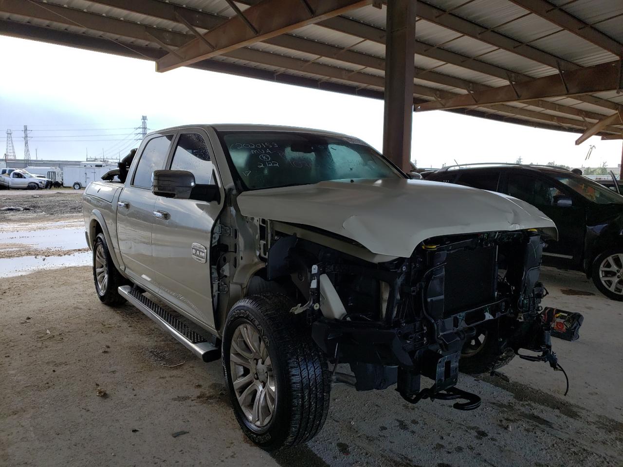 RAM 1500 LONGH 2017 with VIN 1C6RR7PT1HS523010 - Photo from auction