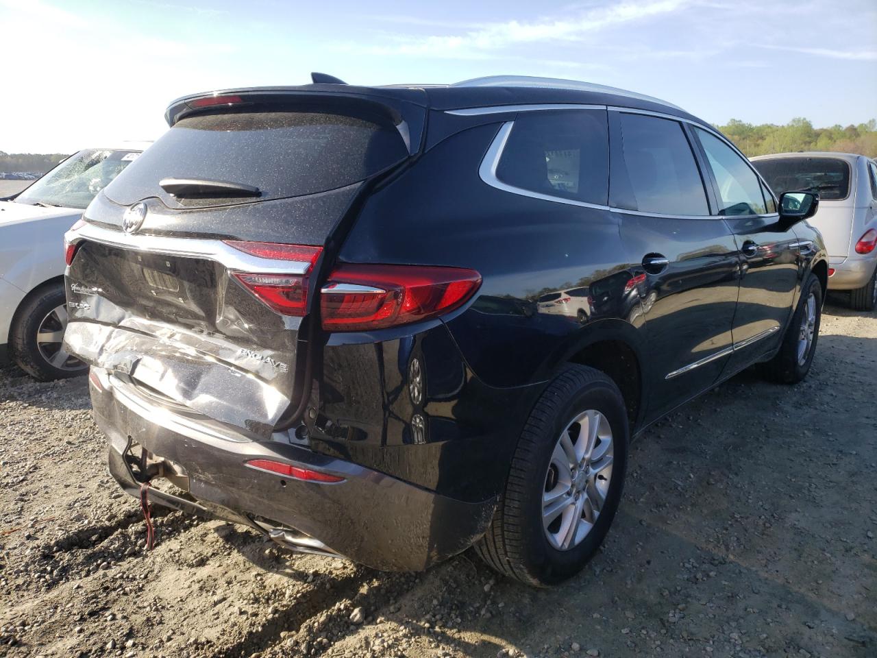 Photo 4 from auction – 2018 BUICK ENCLAVE with VIN 5GAERBKW1JJ195824