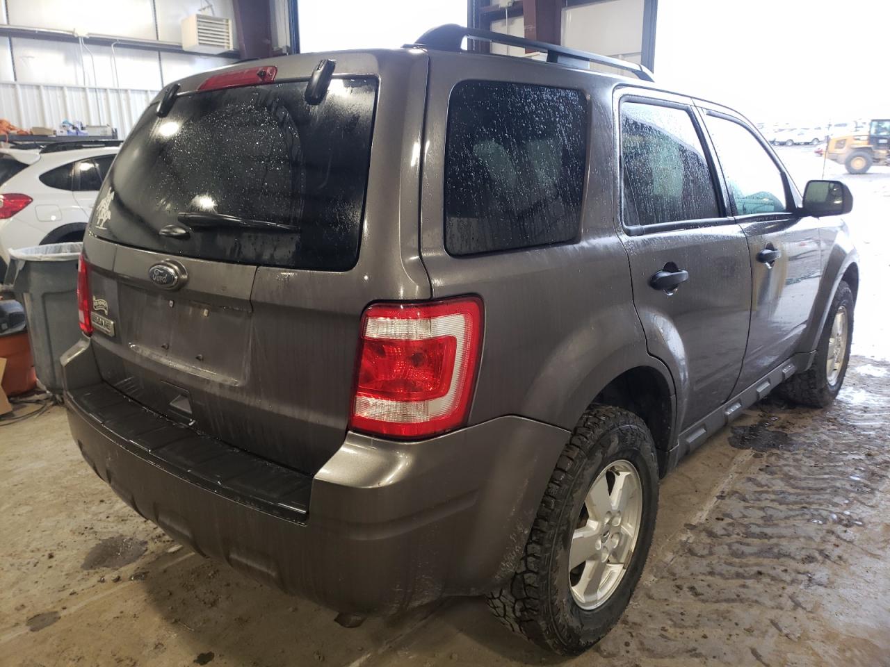Photo 4 from auction – 2011 FORD ESCAPE XLT with VIN 1FMCU0D7XBKA97736