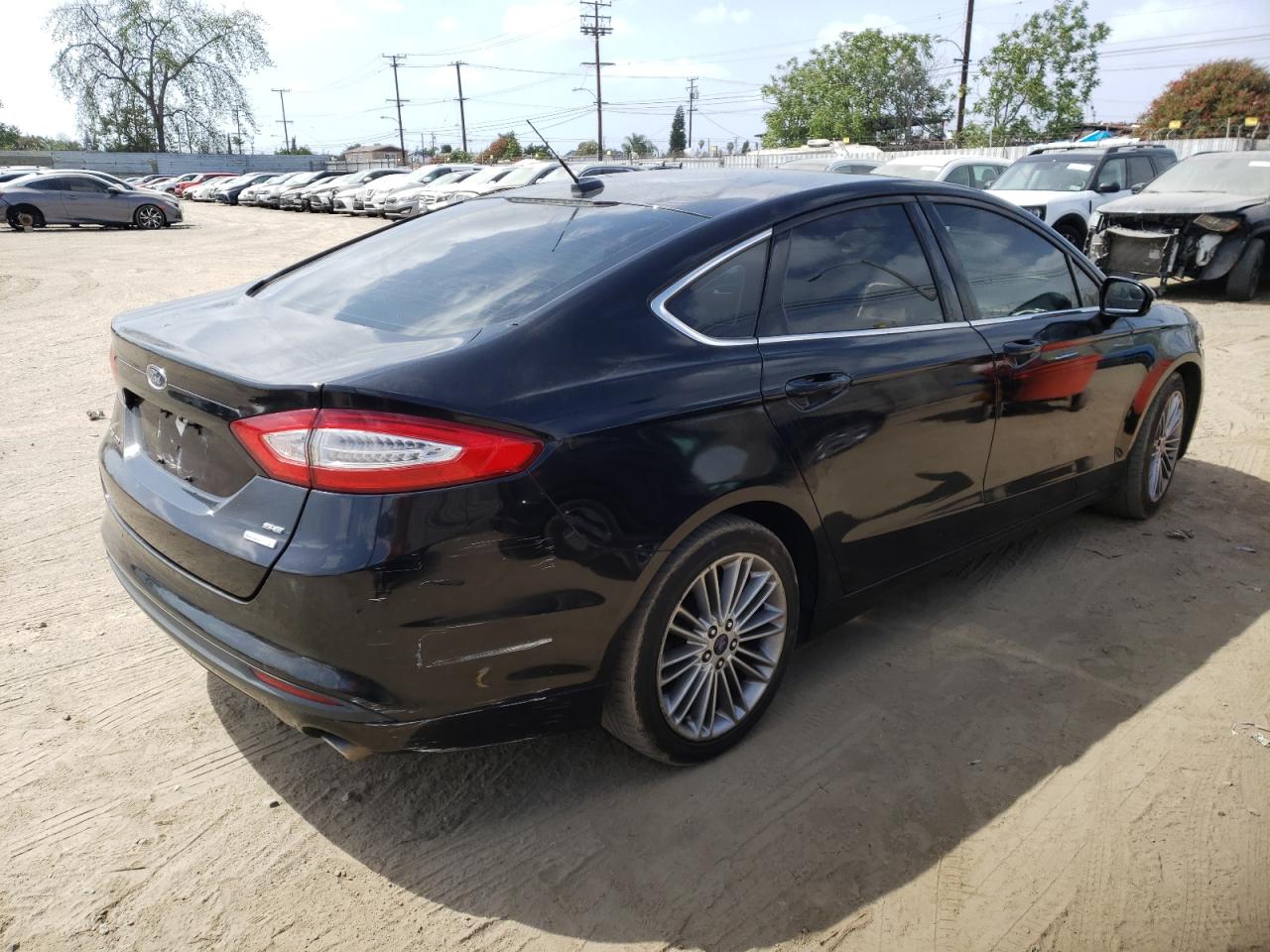 Photo 4 from auction – 2013 FORD FUSION SE with VIN 3FA6P0HRXDR157183