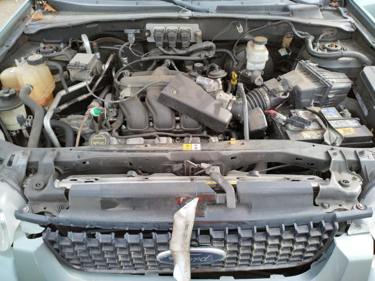 Photo 7 from auction – 2006 FORD ESCAPE LIM with VIN 1FMCU94156KA18074