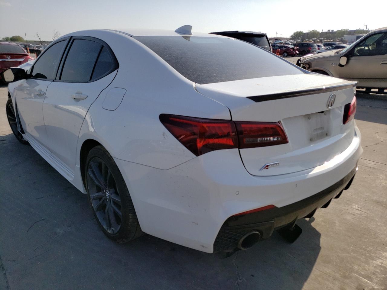 Photo 3 from auction – 2020 ACURA TLX TECHNO with VIN 19UUB2F61LA004612