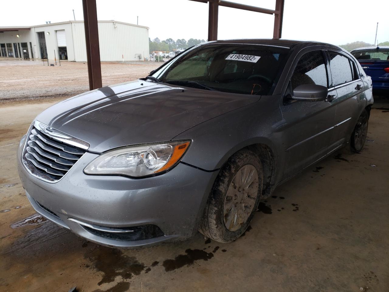 Photo 2 from auction – 2014 CHRYSLER 200 LX with VIN 1C3CCBAB5EN209927