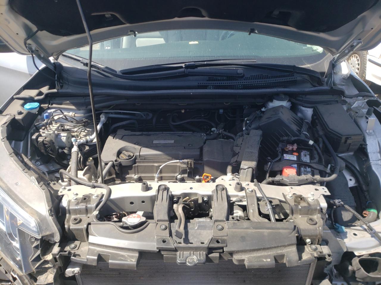 Photo 7 from auction – 2016 HONDA CR-V LX with VIN 5J6RM4H39GL085733