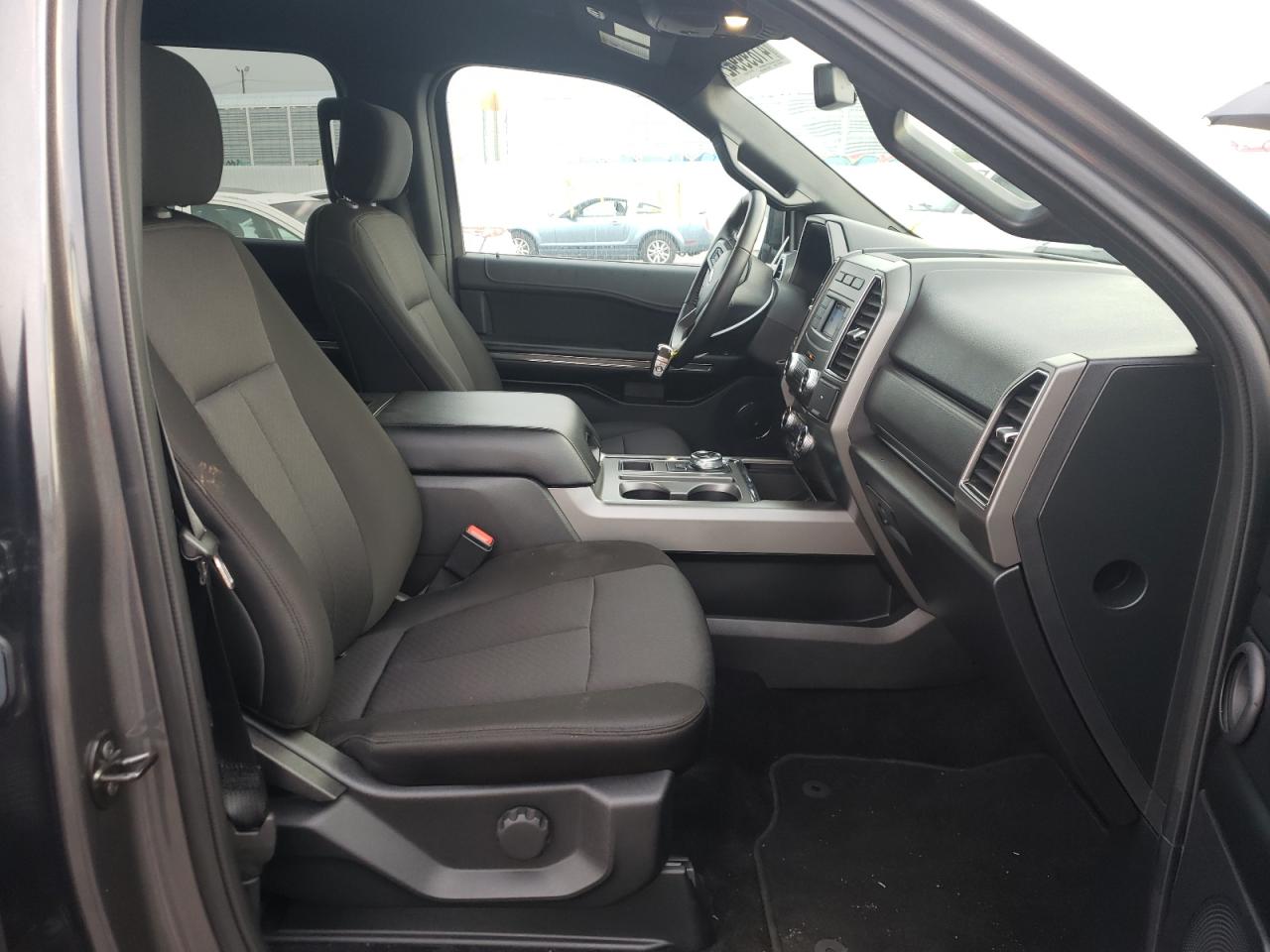 Photo 5 from auction – 2018 FORD EXPEDITION with VIN 1FMJU1HT4JEA28784