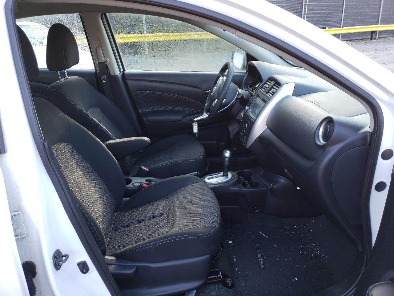 Photo 5 from auction – 2019 NISSAN VERSA S with VIN 3N1CN7AP4KL872967