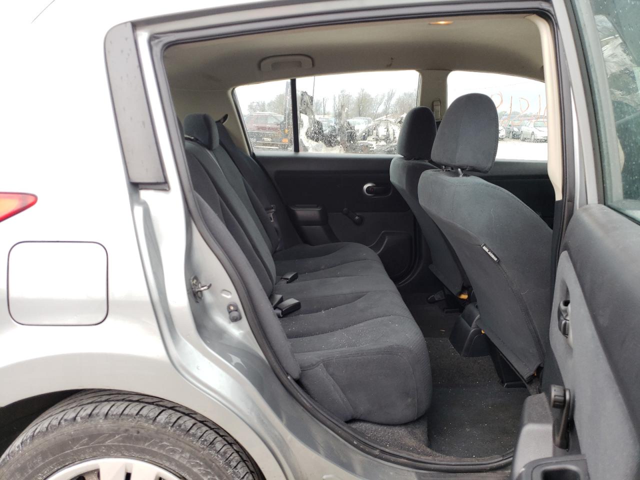 Photo 6 from auction – 2010 NISSAN VERSA S with VIN 3N1BC1CP2AL390539