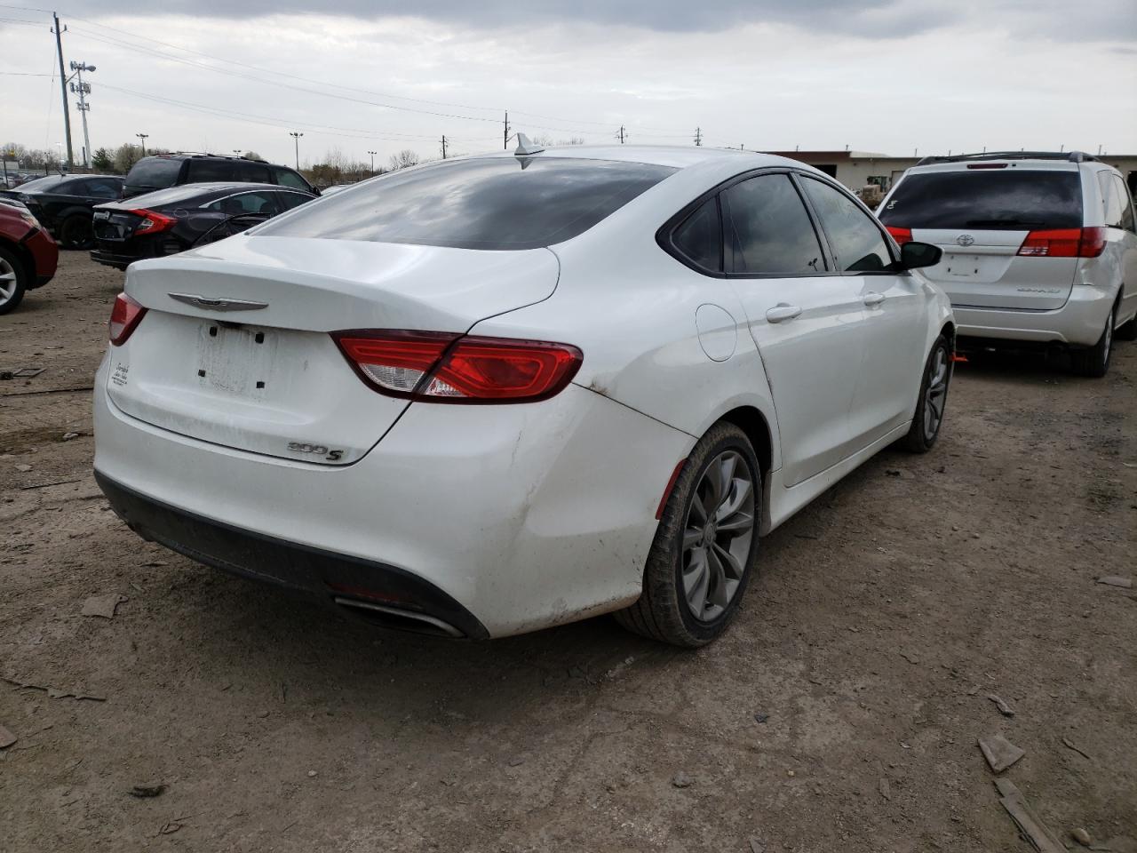 Photo 4 from auction – 2015 CHRYSLER 200 S with VIN 1C3CCCBB1FN537271