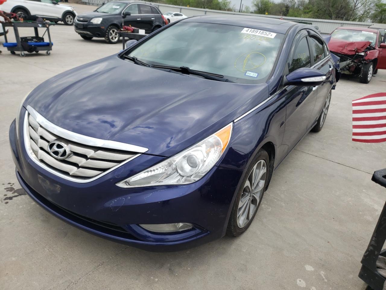 Photo 2 from auction – 2013 HYUNDAI SONATA SE with VIN 5NPEC4AB3DH588005
