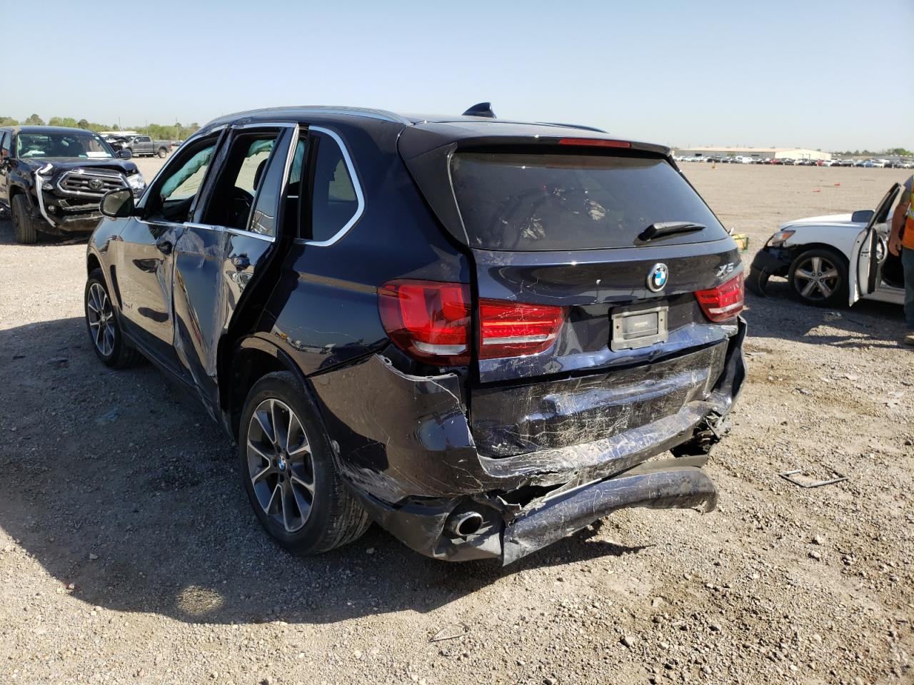 Photo 3 from auction – 2017 BMW X5 SDRIVE3 with VIN 5UXKR2C37H0X07462