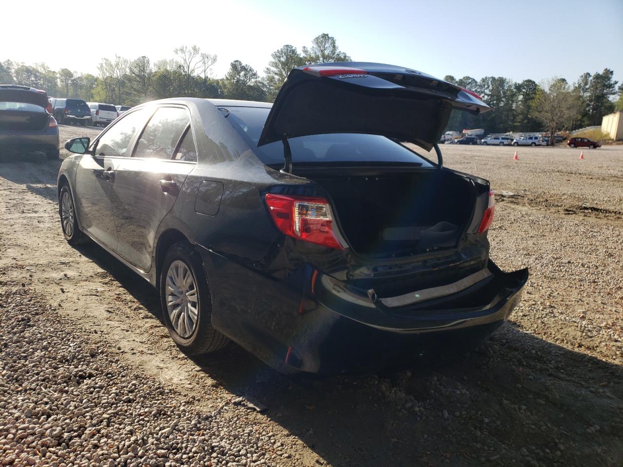 Photo 3 from auction – 2012 TOYOTA CAMRY BASE with VIN 4T1BF1FK1CU070668