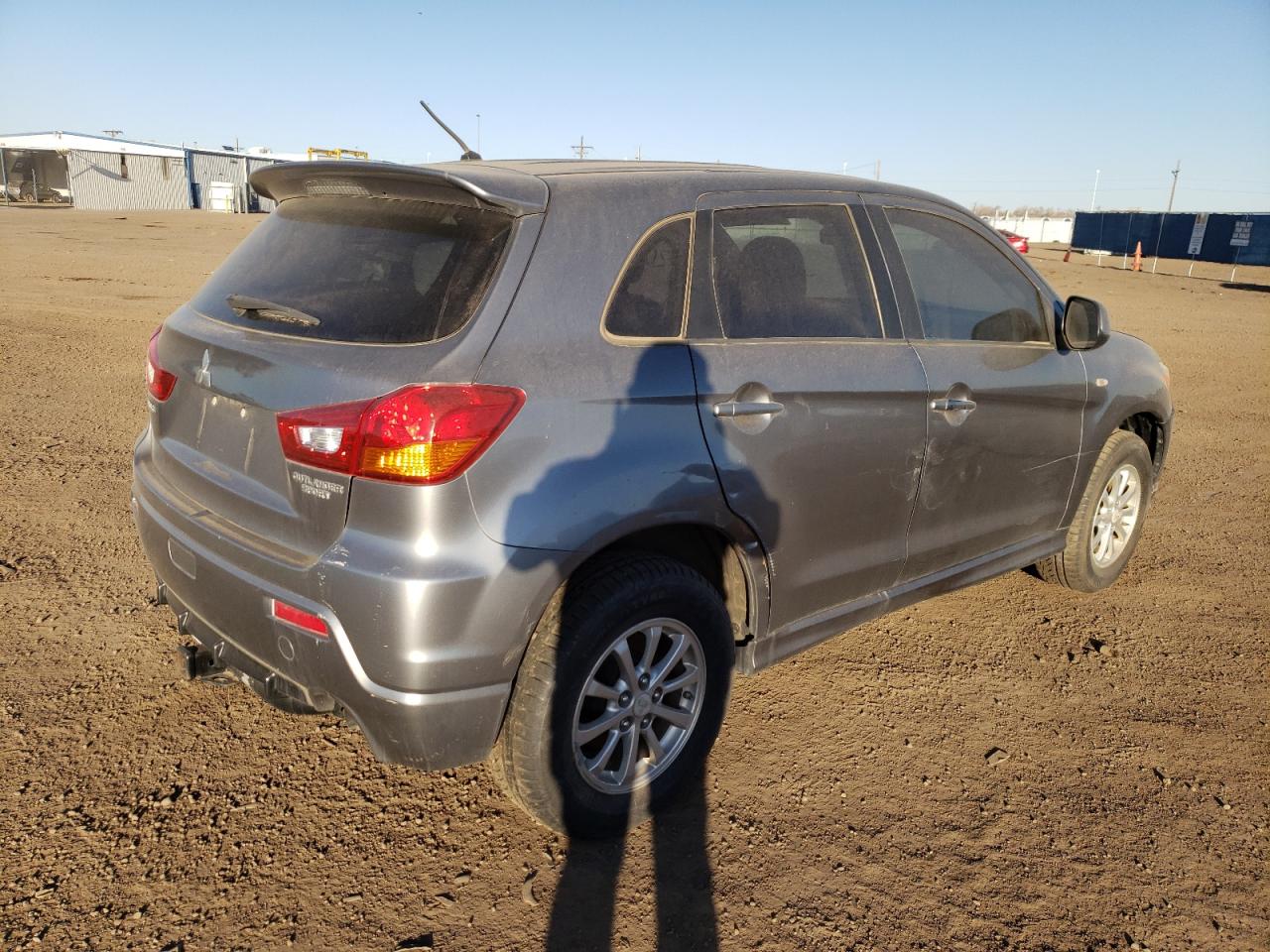 Photo 4 from auction – 2011 MITSUBISHI OUTLANDER with VIN JA4AP3AU8BZ002591
