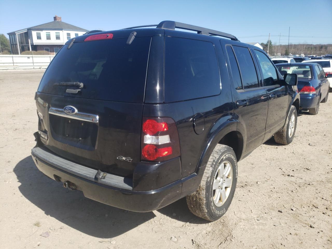 Photo 4 from auction – 2010 FORD EXPLORER X with VIN 1FMEU7DE0AUA61301