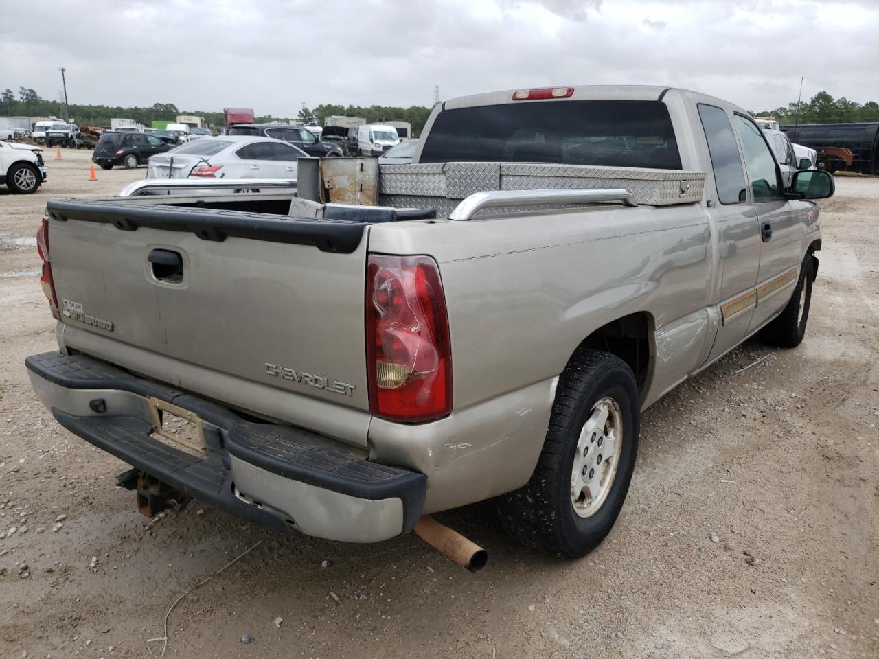 Photo 4 from auction – 2003 CHEVROLET SILVERADO with VIN 2GCEC19T431367430