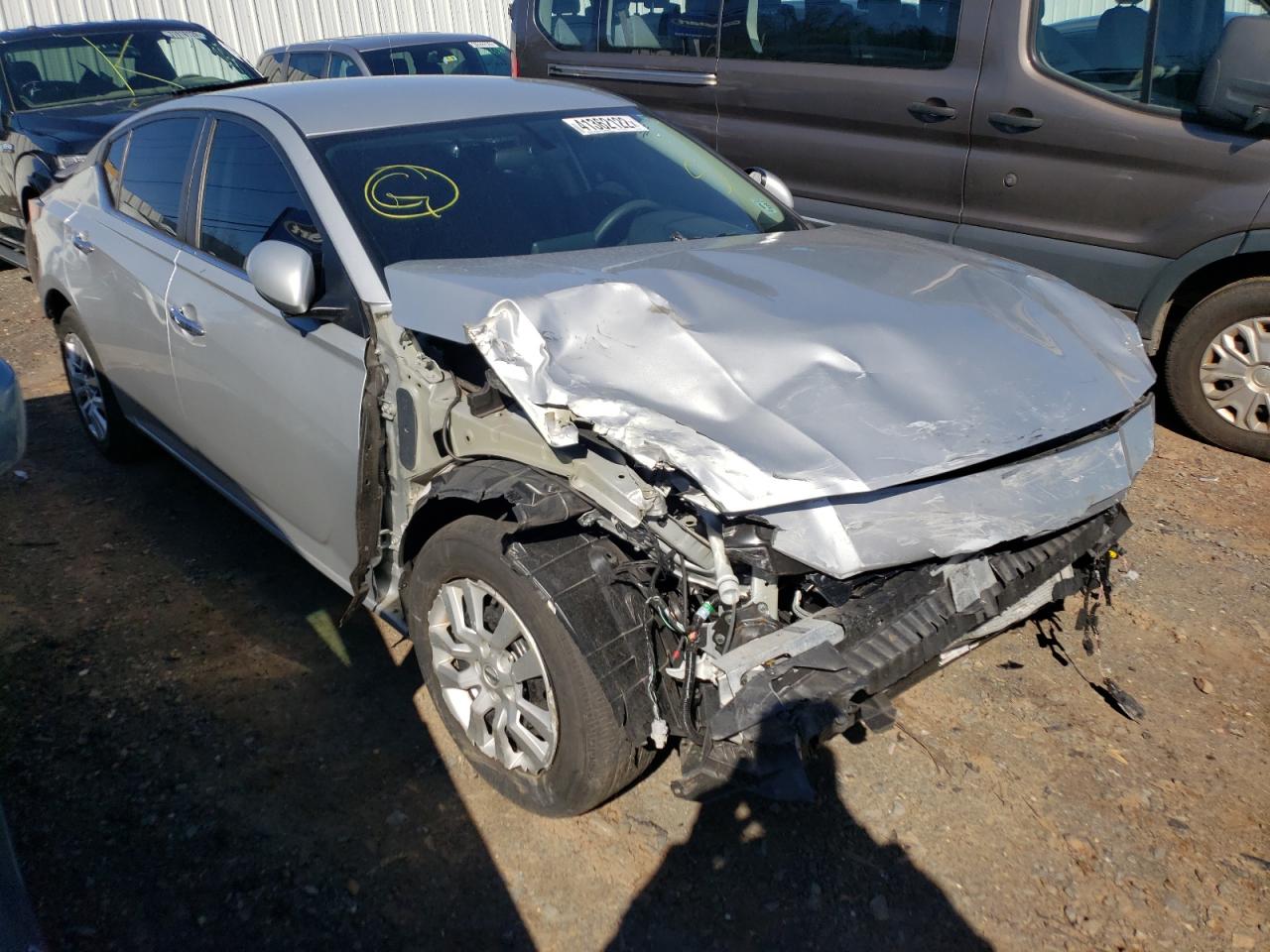 NISSAN ALTIMA S 2020 with VIN 1N4BL4BV4LC220086 - Photo from auction