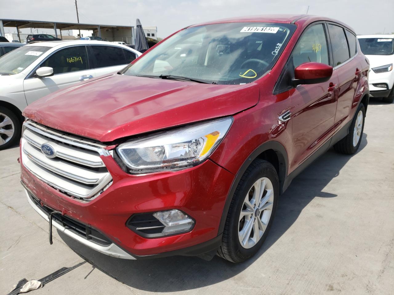 Photo 2 from auction – 2019 FORD ESCAPE SE with VIN 1FMCU9GD6KUB25705