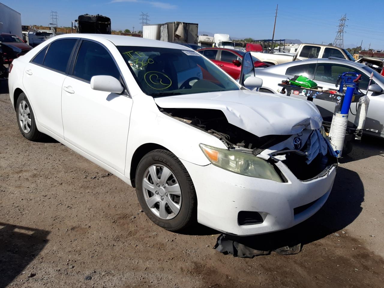 TOYOTA CAMRY BASE 2011 con VIN 4T1BF3EK4BU640688 - Foto de la subasta