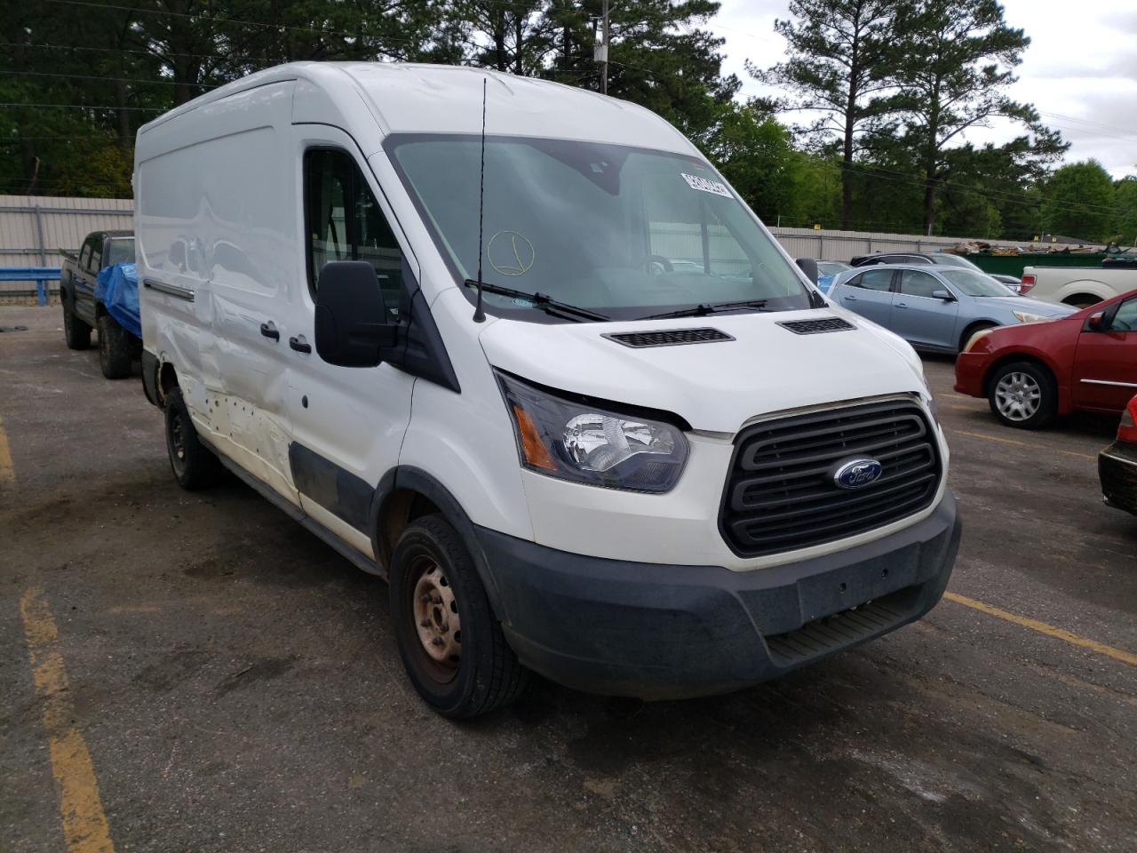 FORD TRANSIT T- 2019 with VIN 1FTYR2CM3KKB08137 - Photo from auction