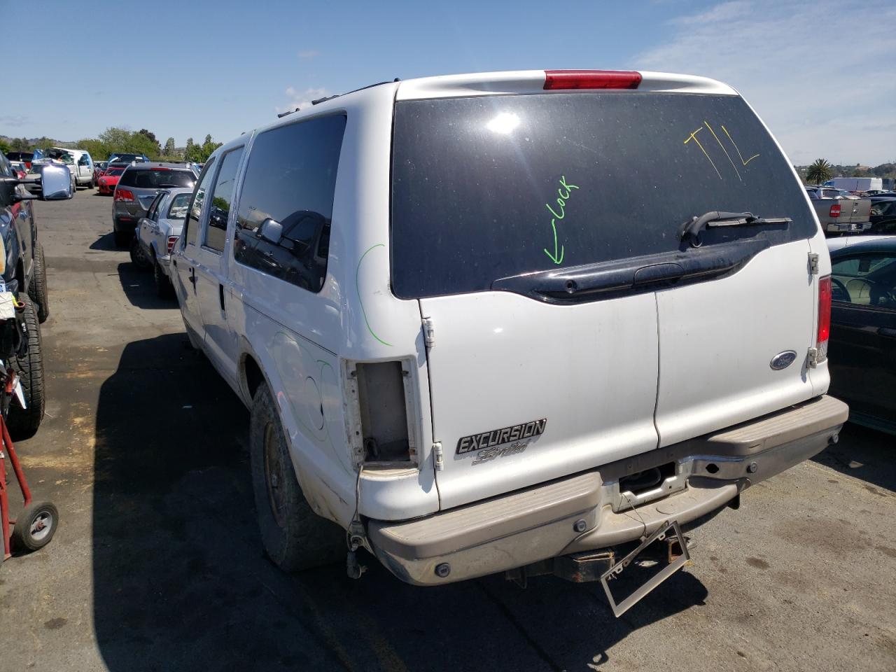 Photo 3 from auction – 2002 FORD EXCURSION with VIN 1FMSU43F42EC84562