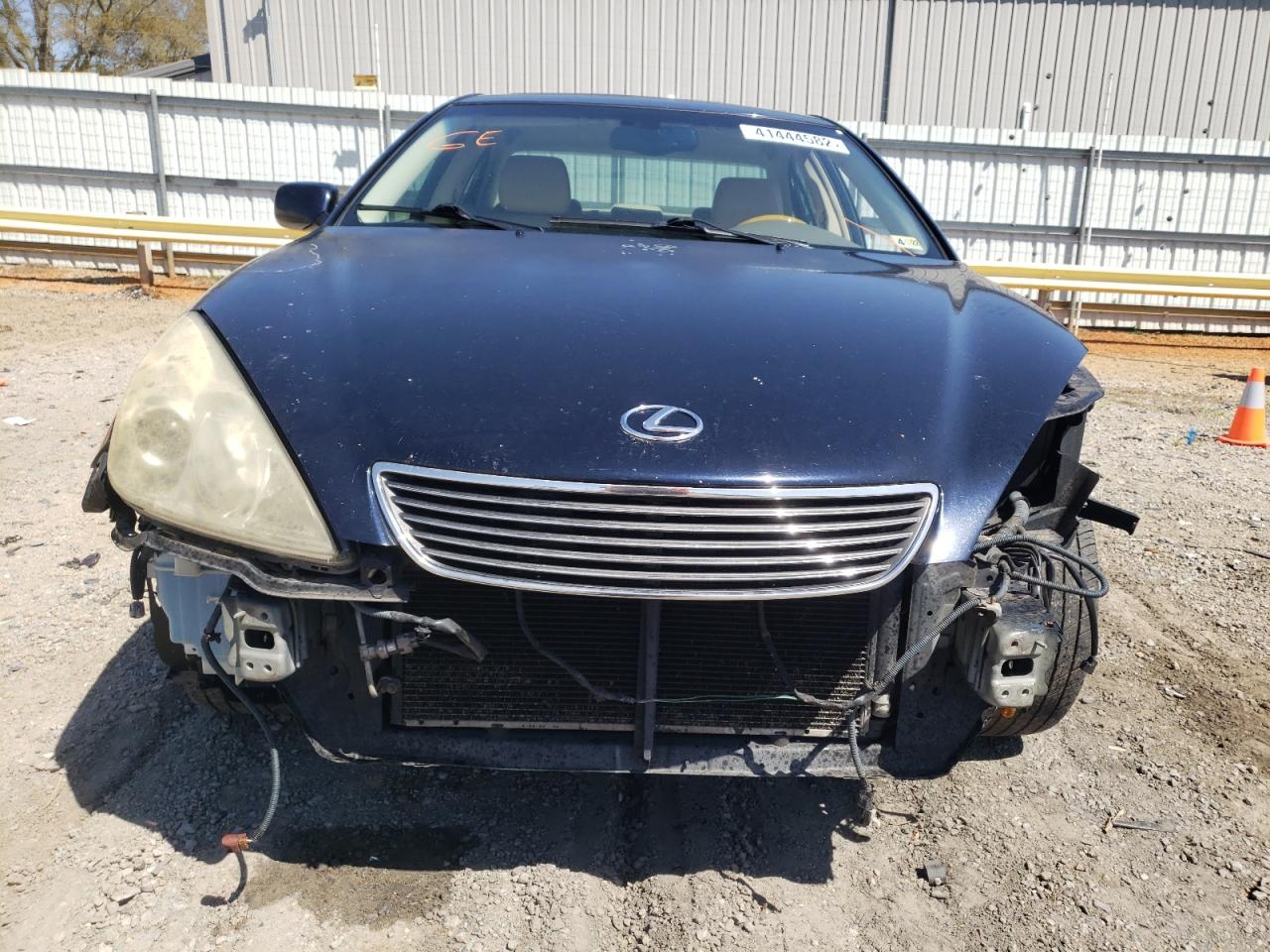 Photo 9 from auction – 2005 LEXUS ES 330 with VIN JTHBA30G855085991