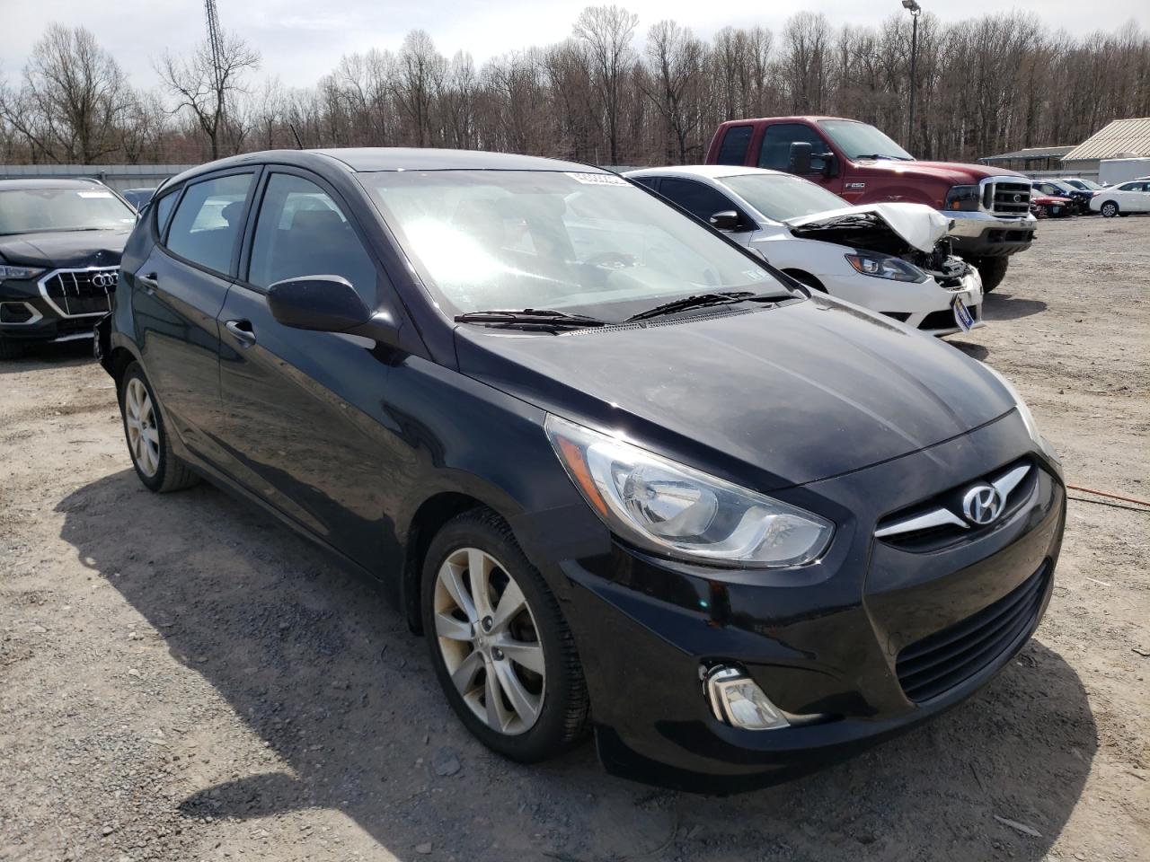 HYUNDAI ACCENT GLS 2012 with VIN KMHCU5AEXCU033377 - Photo from auction