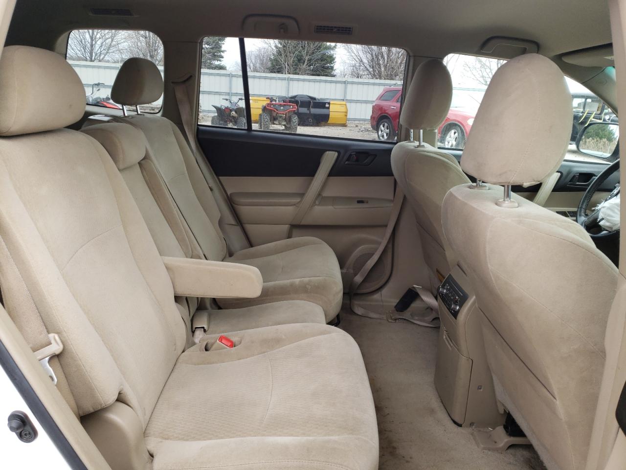 Photo 6 from auction – 2010 TOYOTA HIGHLANDER with VIN 5TDZA3EH6AS007540