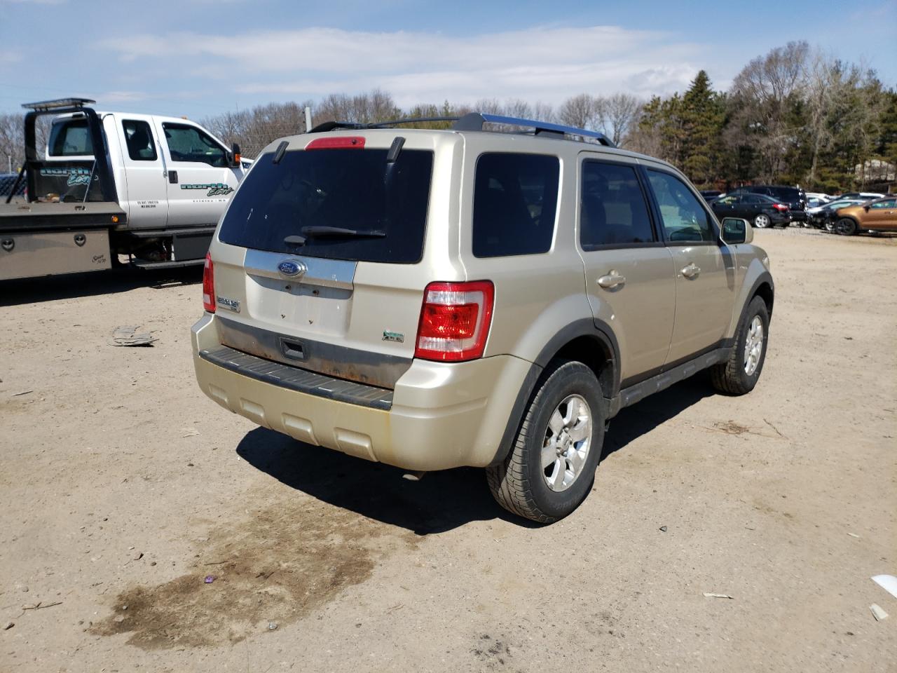 Photo 4 from auction – 2012 FORD ESCAPE LIM with VIN 1FMCU0EG4CKB95421