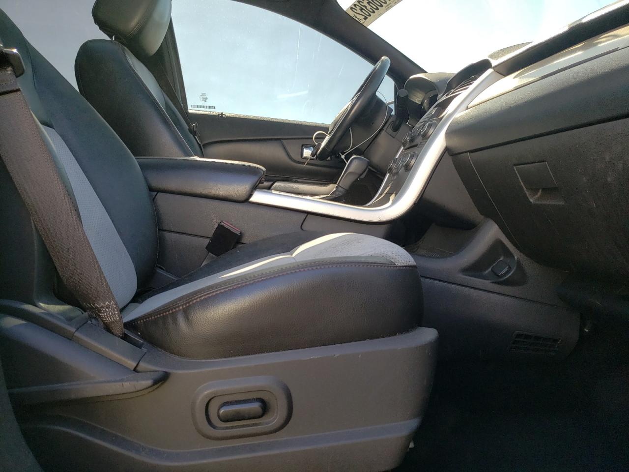 Photo 5 from auction – 2013 FORD EDGE SEL with VIN 2FMDK3J93DBA62177