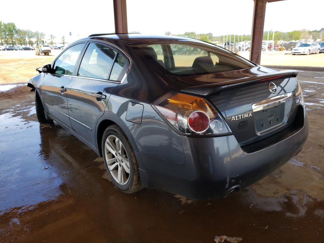 Photo 3 from auction – 2011 NISSAN ALTIMA SR with VIN 1N4BL2AP0BN464893