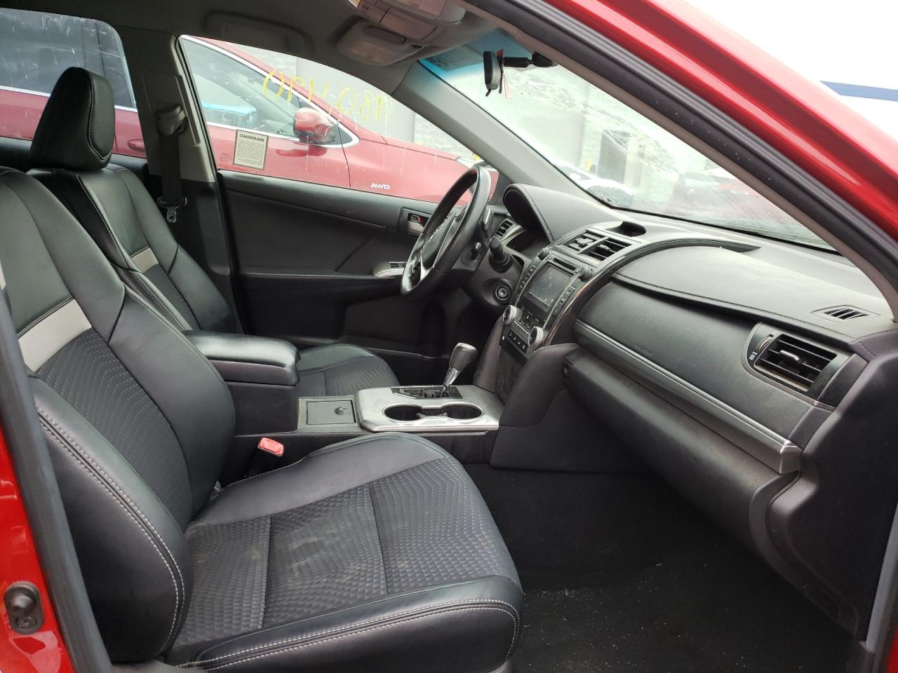 Photo 5 from auction – 2014 TOYOTA CAMRY L with VIN 4T1BF1FK6EU818236