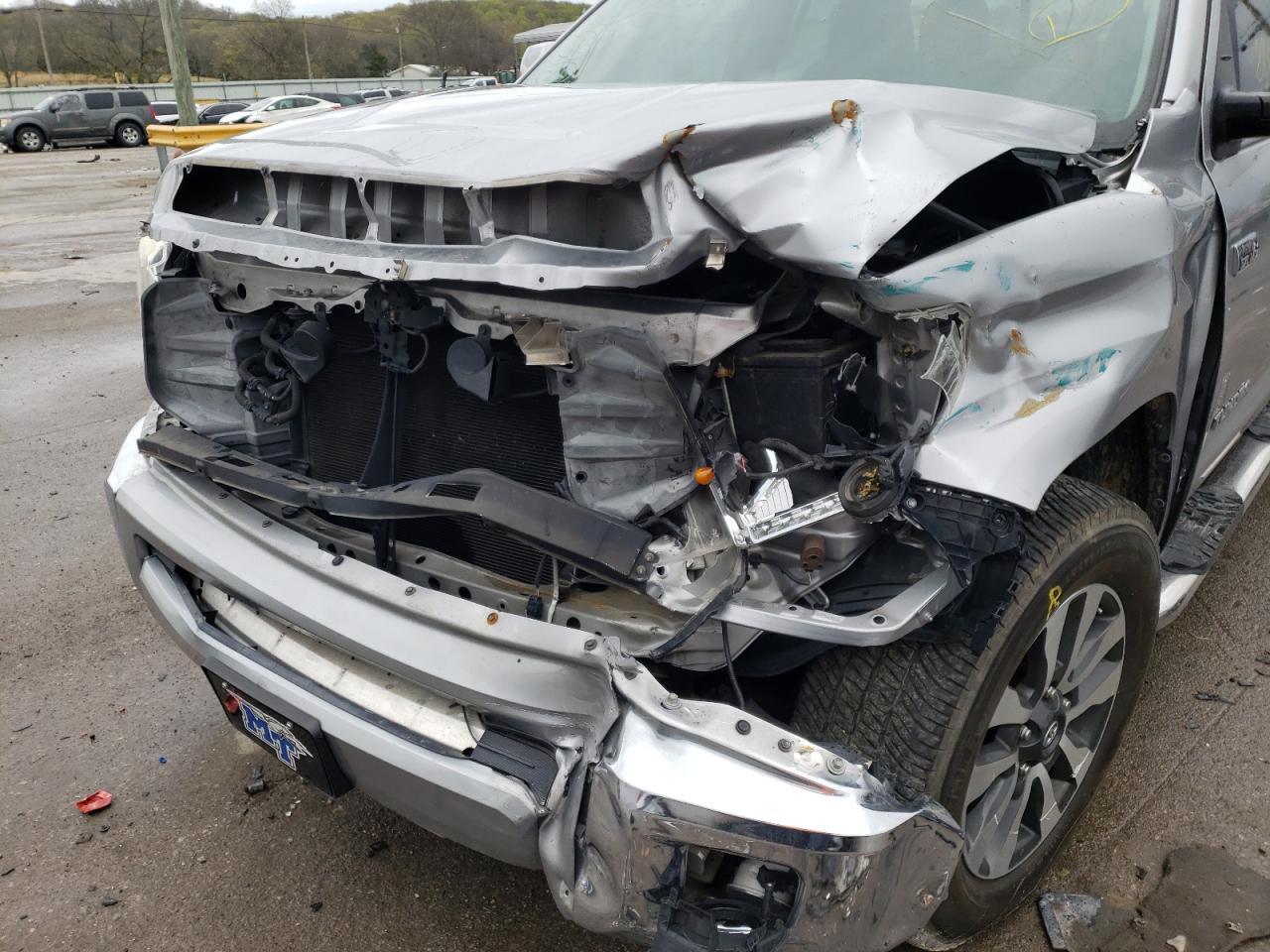 Photo 9 from auction – 2015 TOYOTA TUNDRA DOU with VIN 5TFRY5F12FX184550