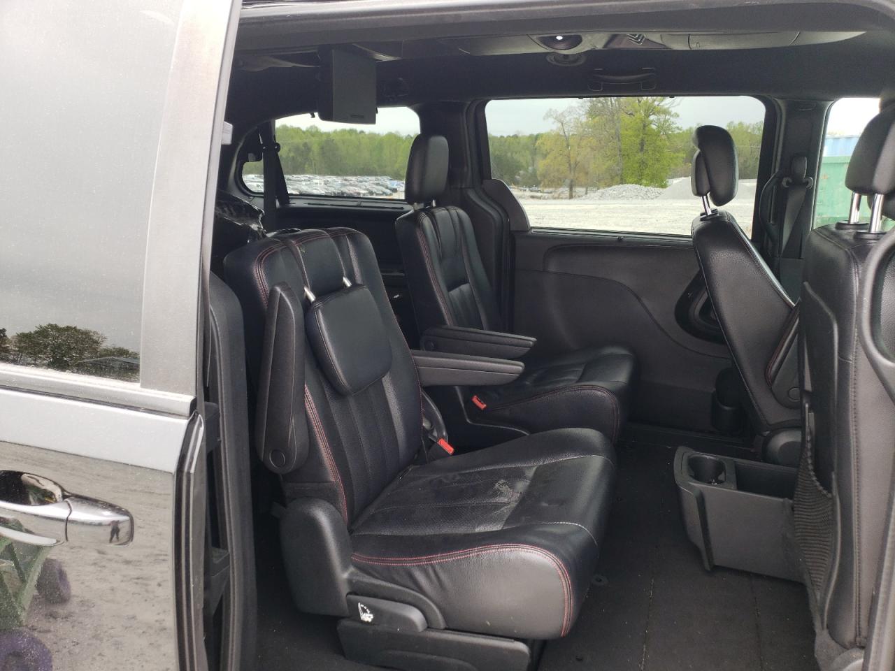 Photo 6 from auction – 2017 DODGE GRAND CARA with VIN 2C4RDGEG0HR755645