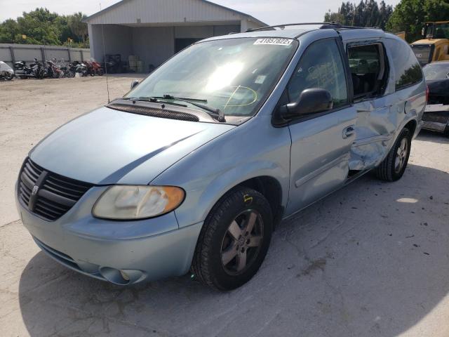 Photo 2 from auction – 2005 DODGE GRAND CARA with VIN 2D4GP44L25R463943