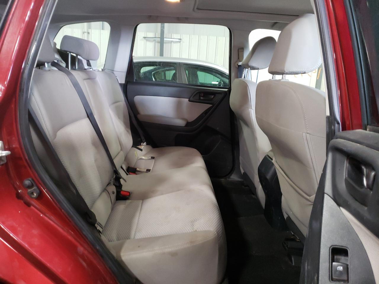 Photo 6 from auction – 2016 SUBARU FORESTER 2 with VIN JF2SJADC5GH511166